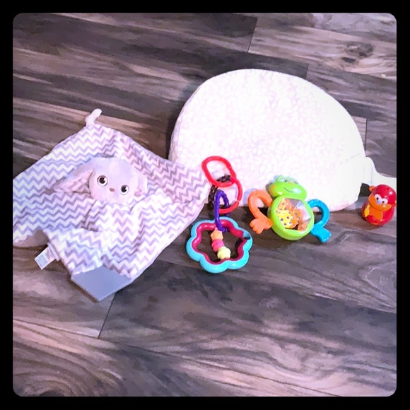 Baby accessories bundle - Picture 1 of 3